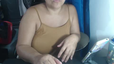 latin_big_boobs online show from January 14, 3:36 am