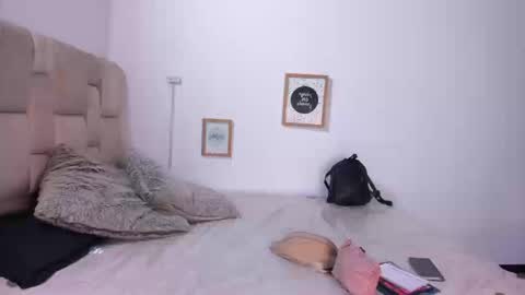 Johana y Santiago online show from March 14, 9:08 pm