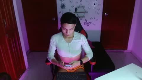 MIA Y STIVEN online show from August 3, 3:41 am