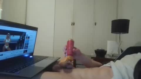 Snapshot of latin_pap chatting on November 1, 10:58 am latin_pap online show from November 1, 10:58 am