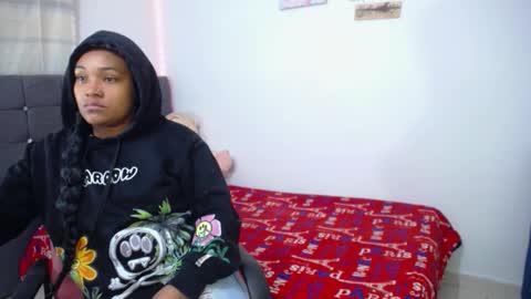 Snapshot of latin_rihanna_j chatting on October 17, 4:16 am karen online show from October 17, 4:16 am