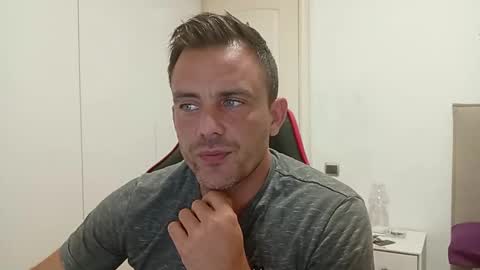 LatinBlueBoy online show from September 8, 8:41 pm