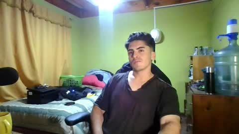 latinn_babe online show from May 19, 4:52 am