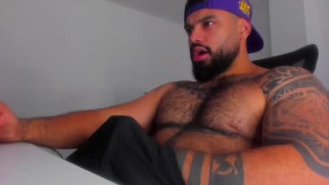 philip online show from February 5, 11:44 am