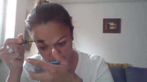 Laura online show from February 24, 3:48 pm