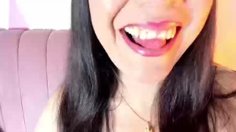 laura hotties online show from March 12, 1:26 pm