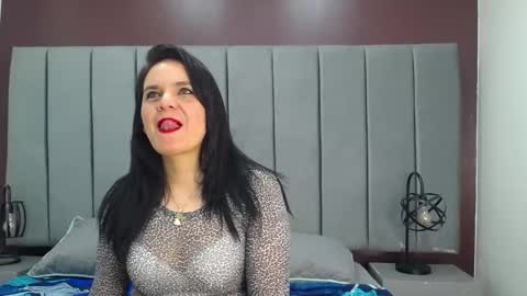 laura hotties online show from February 25, 4:04 pm