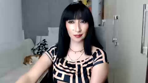 Laura online show from September 25, 12:06 am