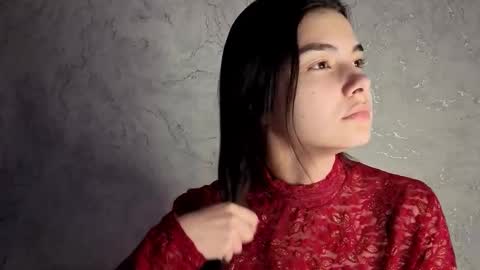 Laura online show from February 2, 11:28 am