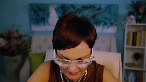 lauradavidsons online show from September 19, 5:16 pm