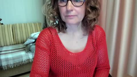 Lauraoven1 online show from May 31, 7:40 am