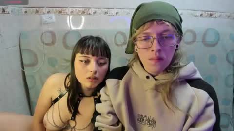 Laures666 online show from June 19, 9:59 am