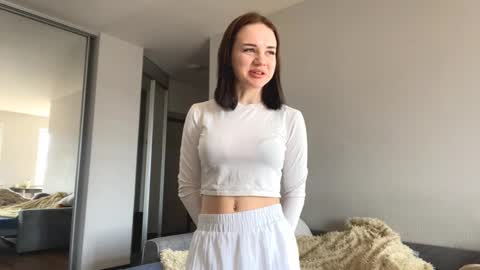 Mona online show from March 17, 10:31 am