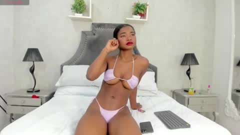 Lauren  online show from March 8, 4:06 pm