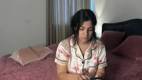 daniela angel     online show from March 15, 11:13 am