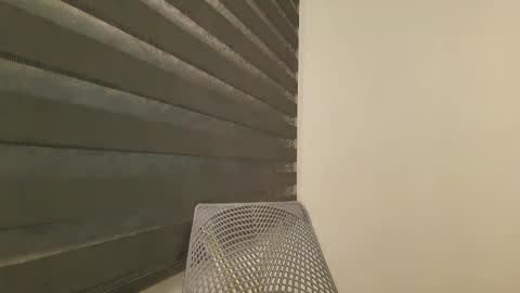 Lauri online show from March 12, 2:09 am