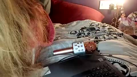 lauriehotxxx online show from March 9, 6:00 pm