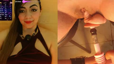 lauriss_ online show from May 9, 9:32 pm