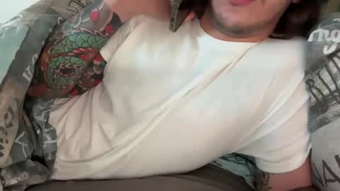 lavabruce00 online show from January 14, 9:02 am