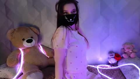 lavessa online show from February 27, 8:51 am