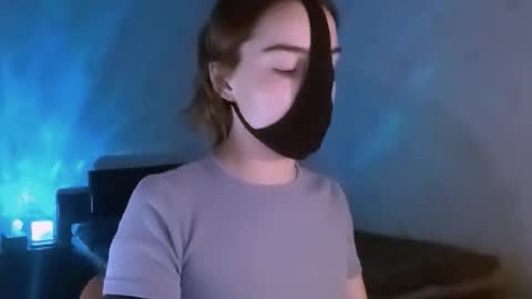 Lavinda online show from January 16, 5:00 pm