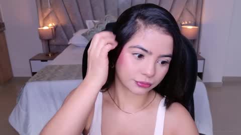 Layla Breezee online show from June 7, 11:59 am