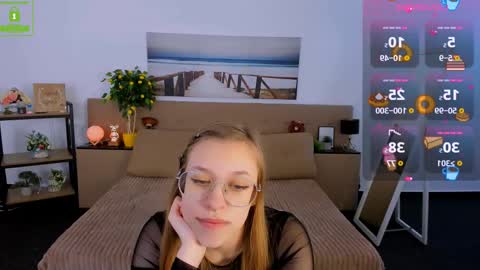 layriantavee online show from February 18, 10:05 am