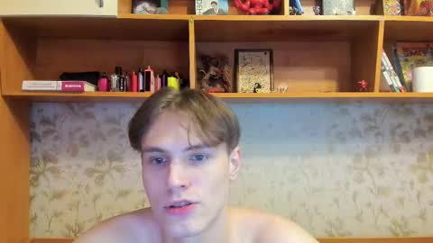 Snapshot of lazaret1k chatting on March 3, 5:31 pm Vladi online show from March 3, 5:31 pm