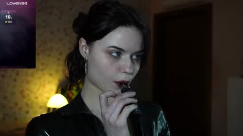 Pansy online show from March 8, 6:45 pm