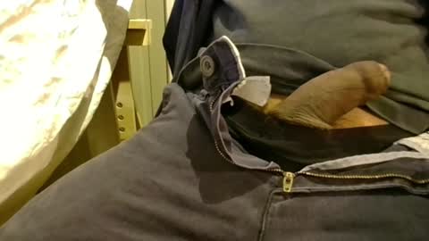 Snapshot of lbfm69 chatting on February 7, 5:51 pm LBFM online show from February 7, 5:51 pm