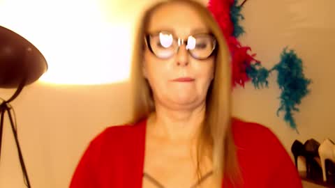 Snapshot of leadesire chatting on January 13, 3:15 pm LEA online show from January 13, 3:15 pm