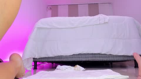 Leah  Greyy online show from November 12, 11:45 am