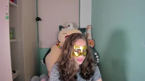 Laura online show from February 25, 2:15 am