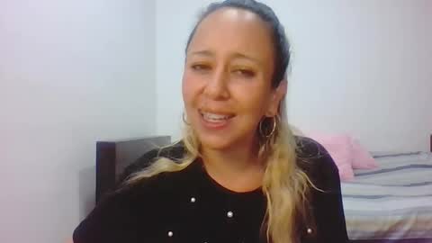 leah_susman online show from November 10, 12:52 pm