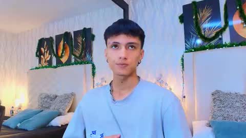 Lean online show from December 20, 11:12 pm