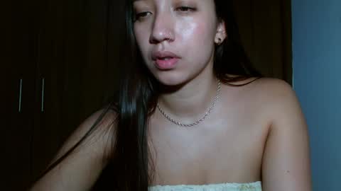 leanaalhub online show from December 22, 3:00 am