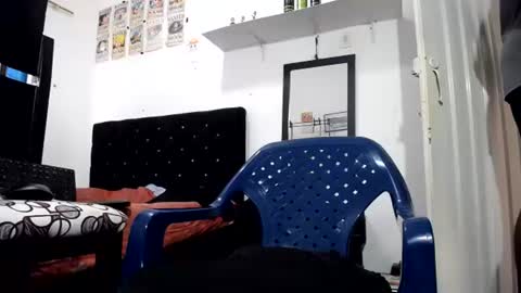 Latino hot online show from July 23, 1:30 pm