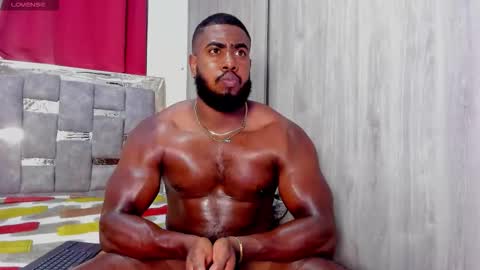 Snapshot of lebron_millionss chatting on October 4, 12:41 am lebron millionss online show from October 4, 12:41 am