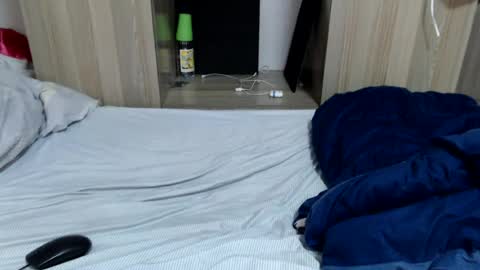 lee baby online show from July 21, 10:39 am