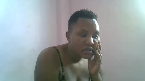 leekekee online show from November 12, 8:16 am