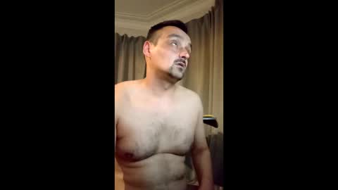 leemo2021 online show from May 8, 1:44 am