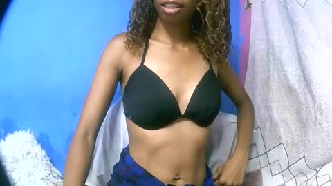 leeromi online show from February 28, 6:56 pm