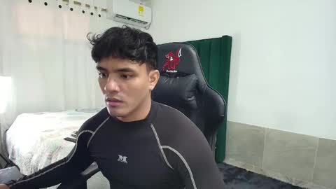  Lei  online show from September 12, 7:38 pm