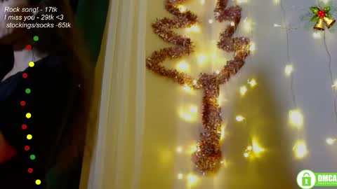 hey Im Leia and I love rock  online show from December 5, 8:17 pm