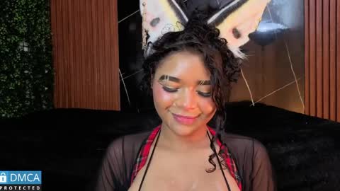 Leidy online show from March 31, 2:06 pm