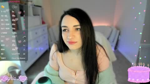 Leighla online show from November 10, 10:34 pm