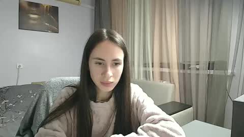 Leila online show from October 24, 5:57 pm