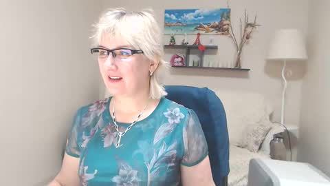 Leila Kinky online show from February 23, 8:17 am