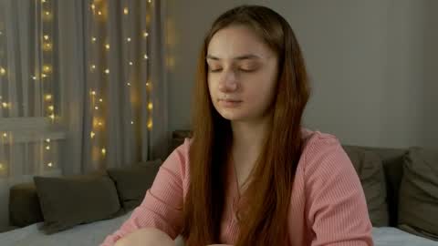 Lelia online show from March 30, 4:29 pm