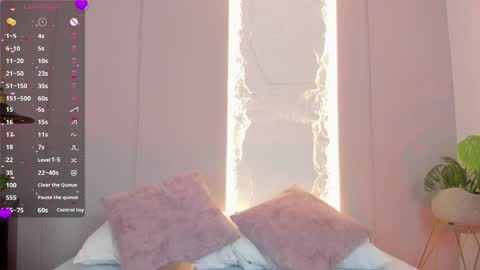 lena_jhons online show from September 18, 8:24 pm